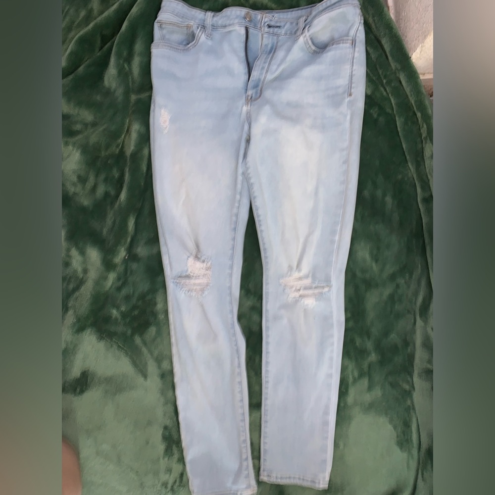 Arizona Co ripped skinny jeans